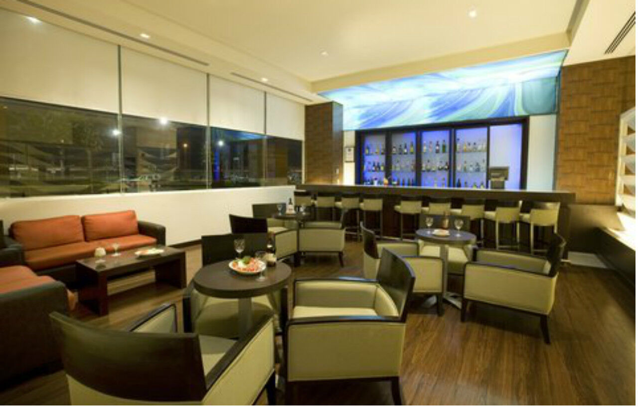 Fiesta Inn טפיק מראה חיצוני תמונה